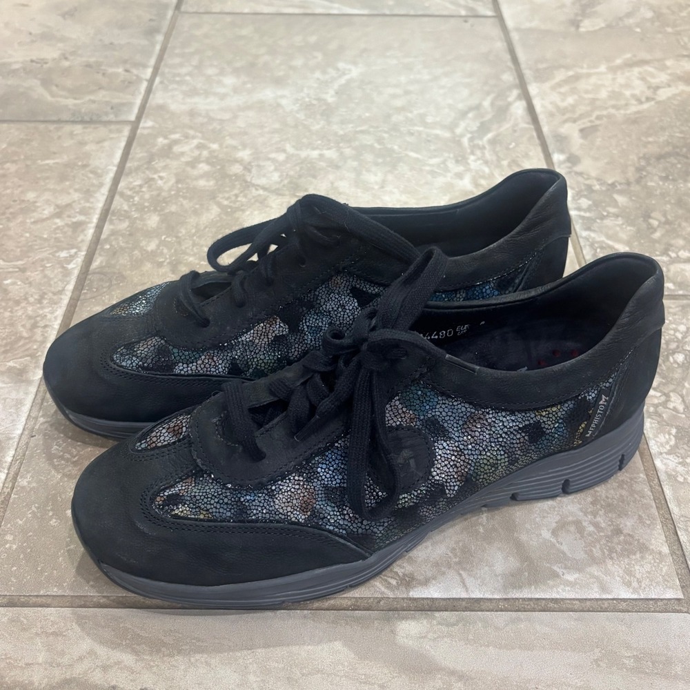 Mephisto Runoff Air-Jet Black Leather Iridescent Scale Walking Shoes Womens 8.5